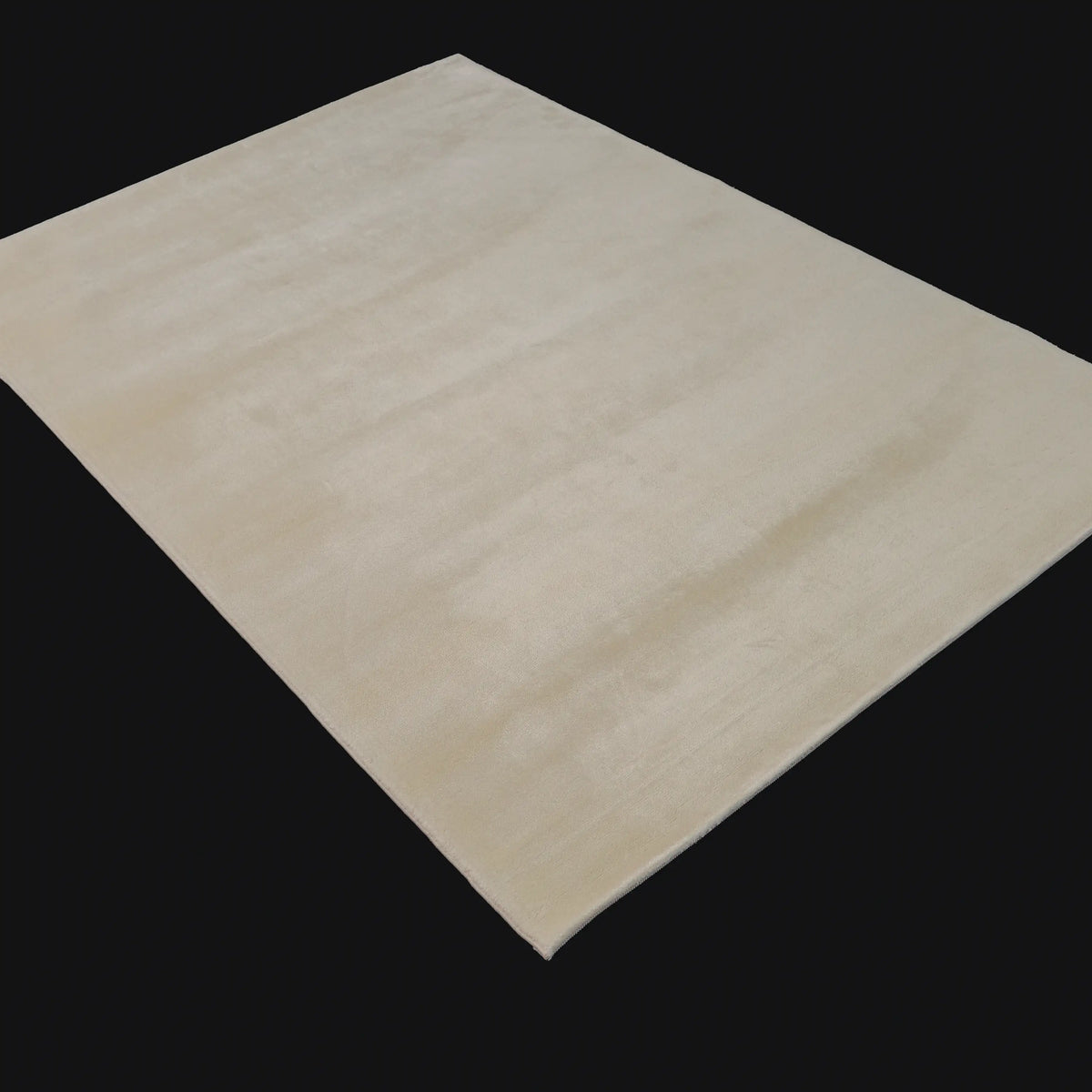 Sade Desenli Beyaz Viskon Halı, 130x190 – 200x290 cm — Halıcızade