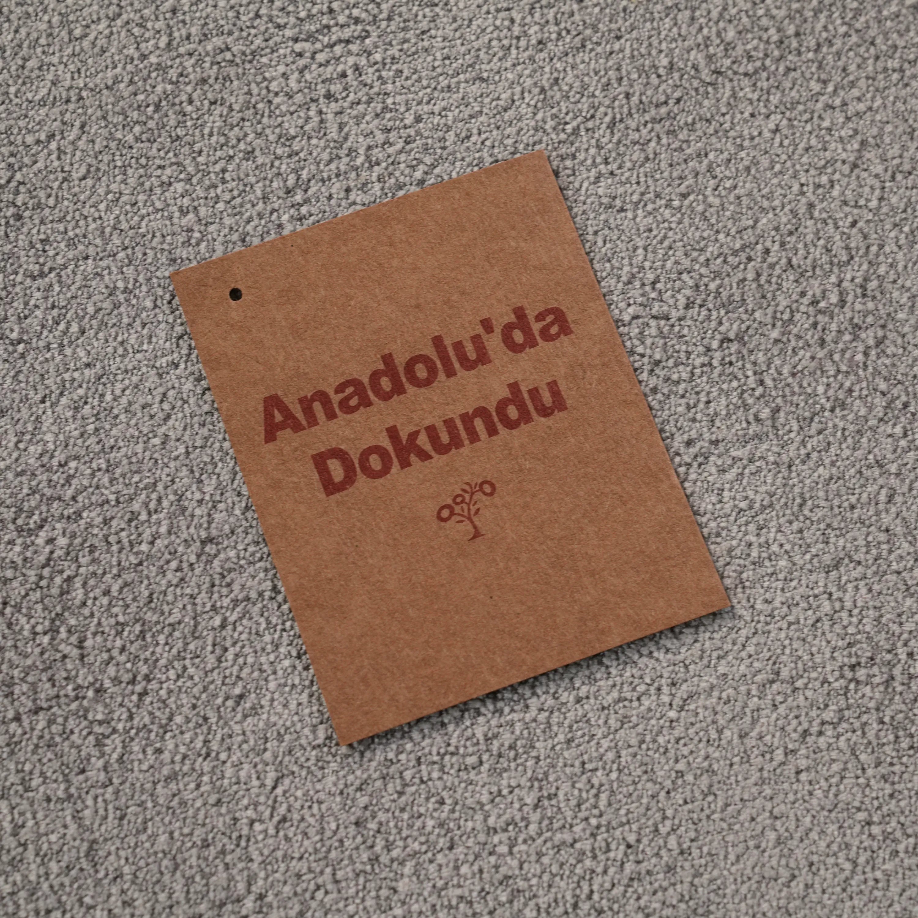 Sade Desenli Gri Viskon Halı