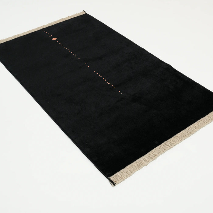 Sade Desenli Tencel Siyah Tezgah Dokuma Baş Başa Seccade, 80x130 cm — Halıcızade