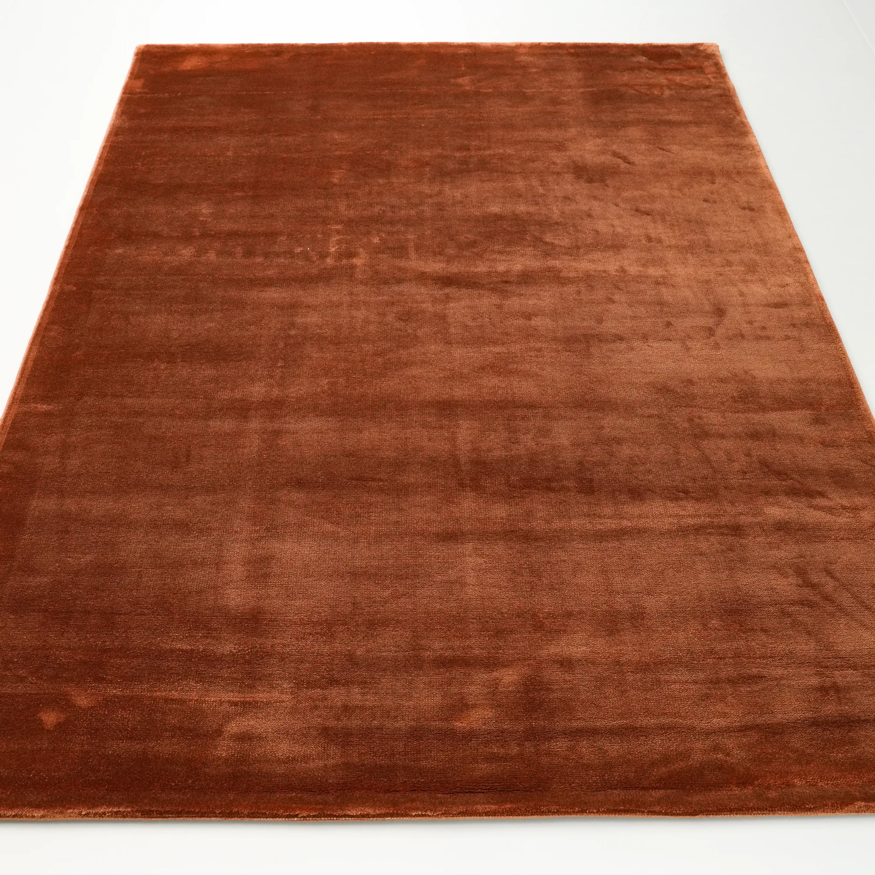 Plain Patterned Terra Viscose Rug
