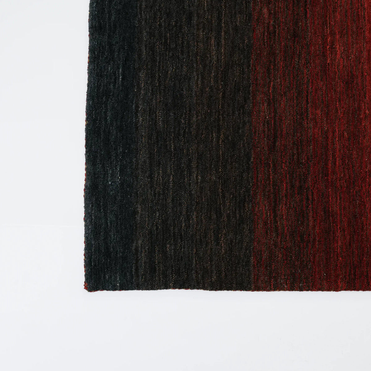 Sade Desenli Yün Terra Tezgah Dokuma Halı — salon halısı
