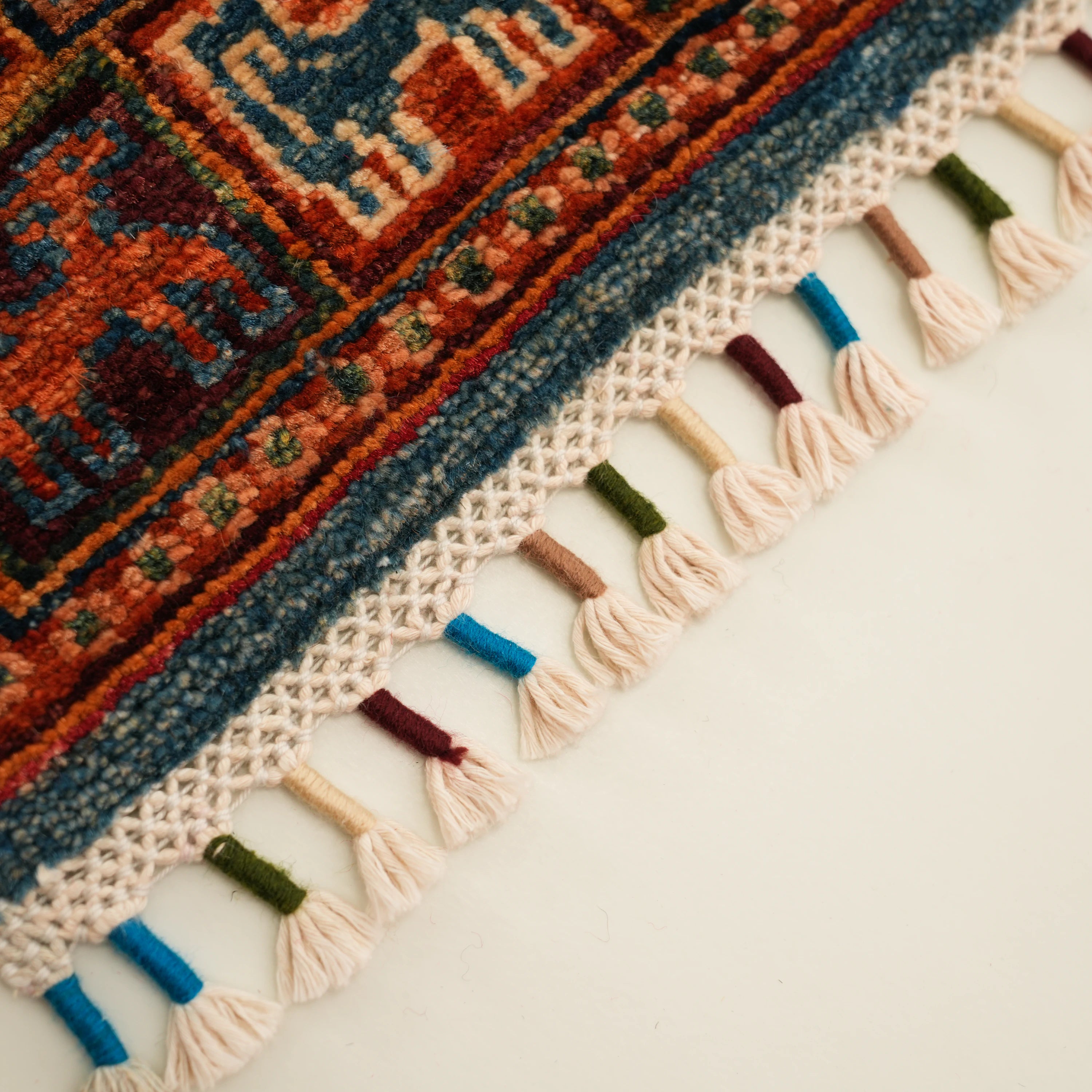 Şahzade Serisi El Dokuma Pazırık Desenli Rengarenk Yün Halı - 174x235 cm