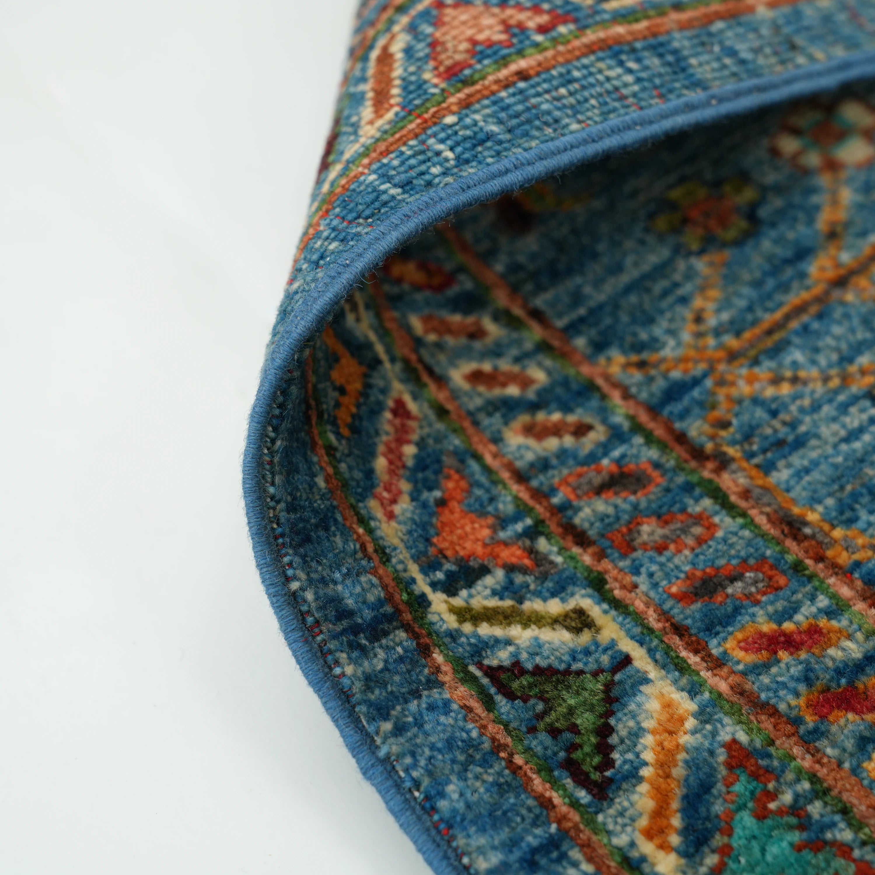 Şahzade Serisi El Dokuma Uşak Desenli Mavi Yün Halı