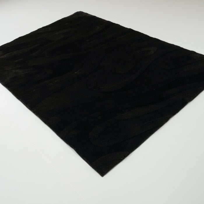 Siyah Soyut Desenli Kuzu Postu Halı, 169x239 cm — Halıcızade