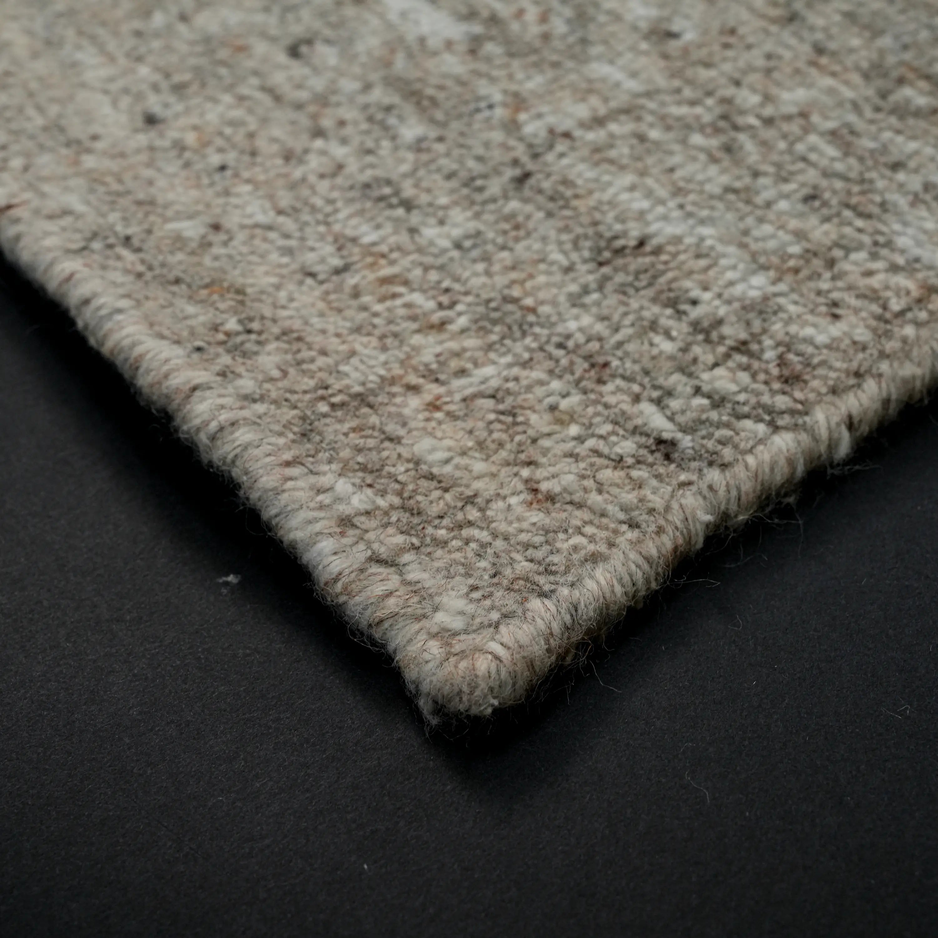 Abstract Patterned Cream Wool/Viscose Loom-Woven Rug