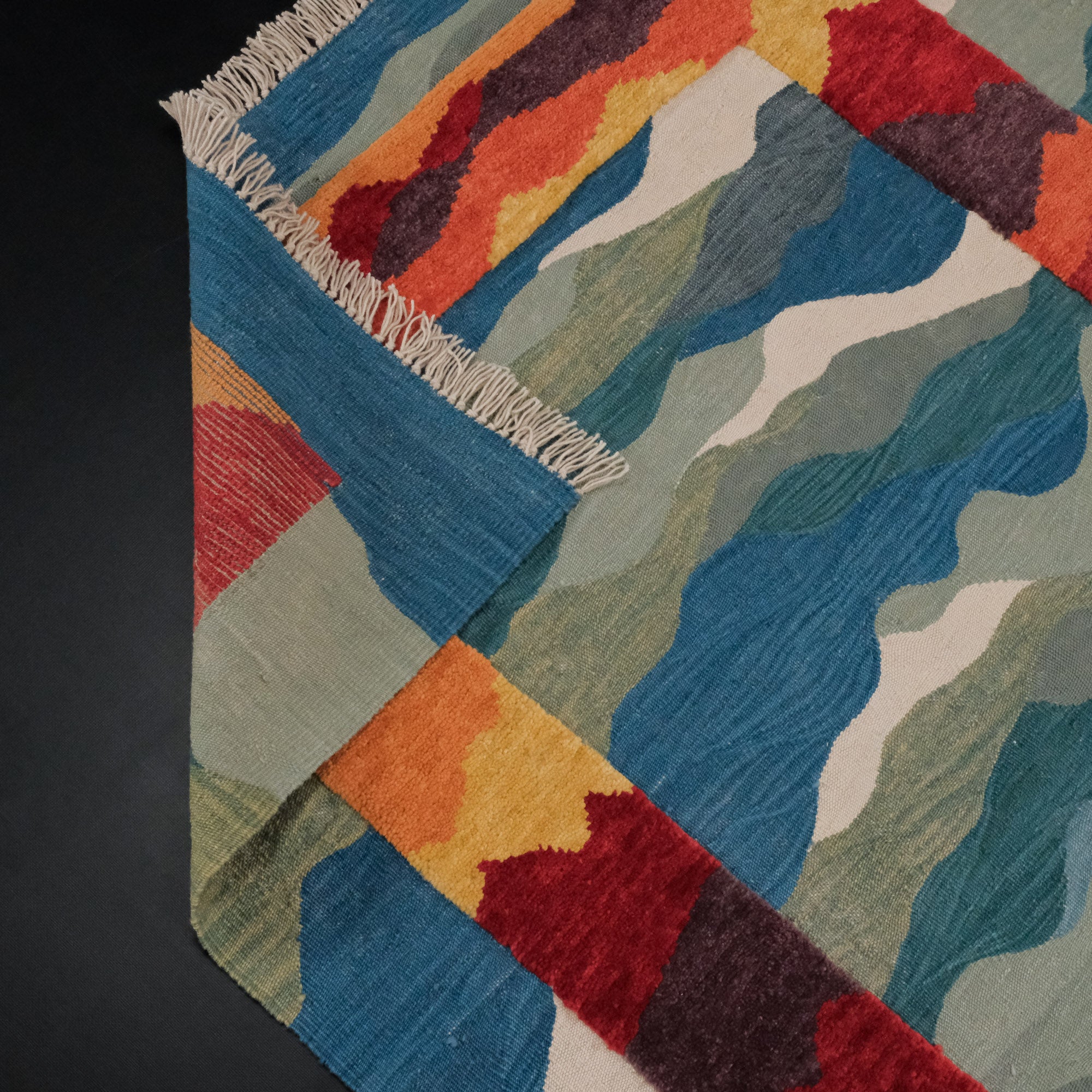 Studio Potato Kaleidoscope Yün El Dokuması Kilim