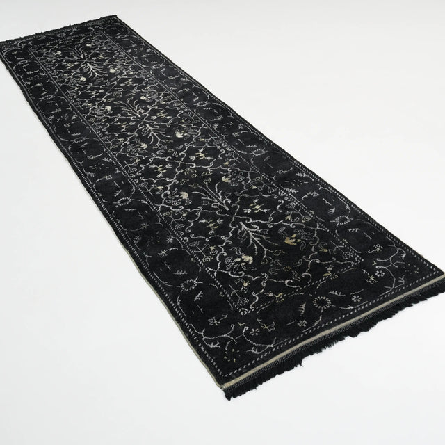 Sultan Series Handwoven Framed Patterned Silk Black Rug, 83×293 cm Translation missing: en.hz.card.alt_brand