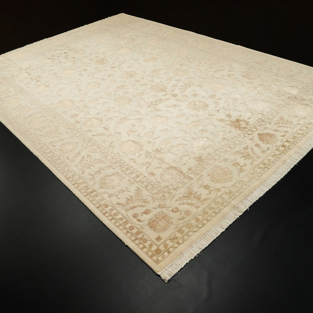 Cream Faded-Floral Hand-Knotted Wool Rug, Sultanahmet Series, 250×347 cm Halıcızade
