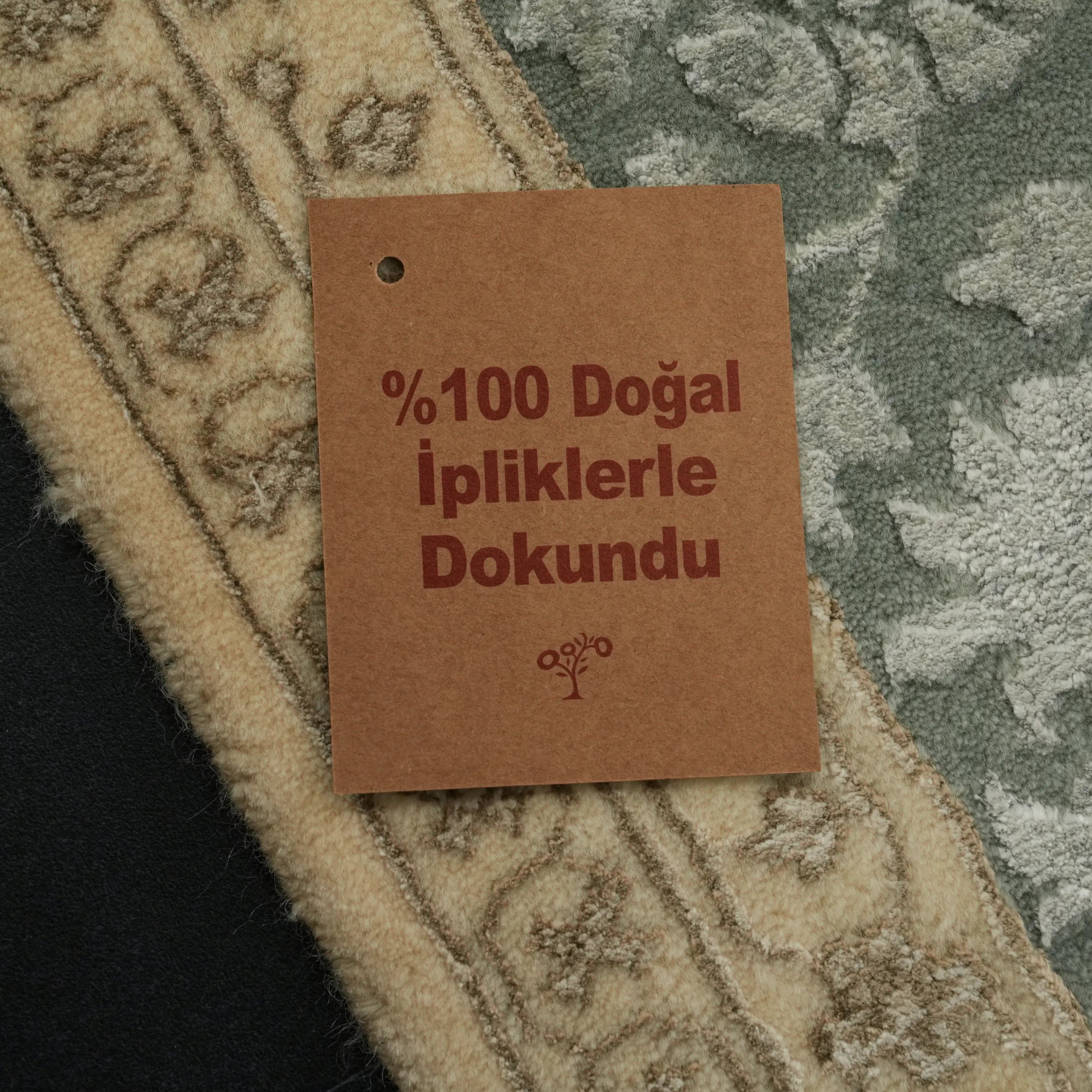Sultanahmet Series Handwoven Floral Pattern Wool Cream Rug