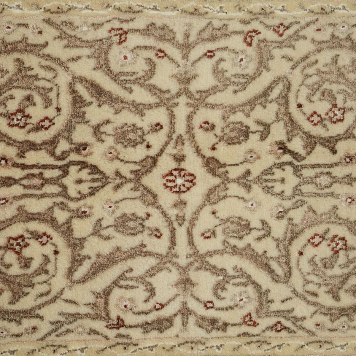 Cream Framed Handwoven Wool Rug, Sultanahmet Series — floral pattern