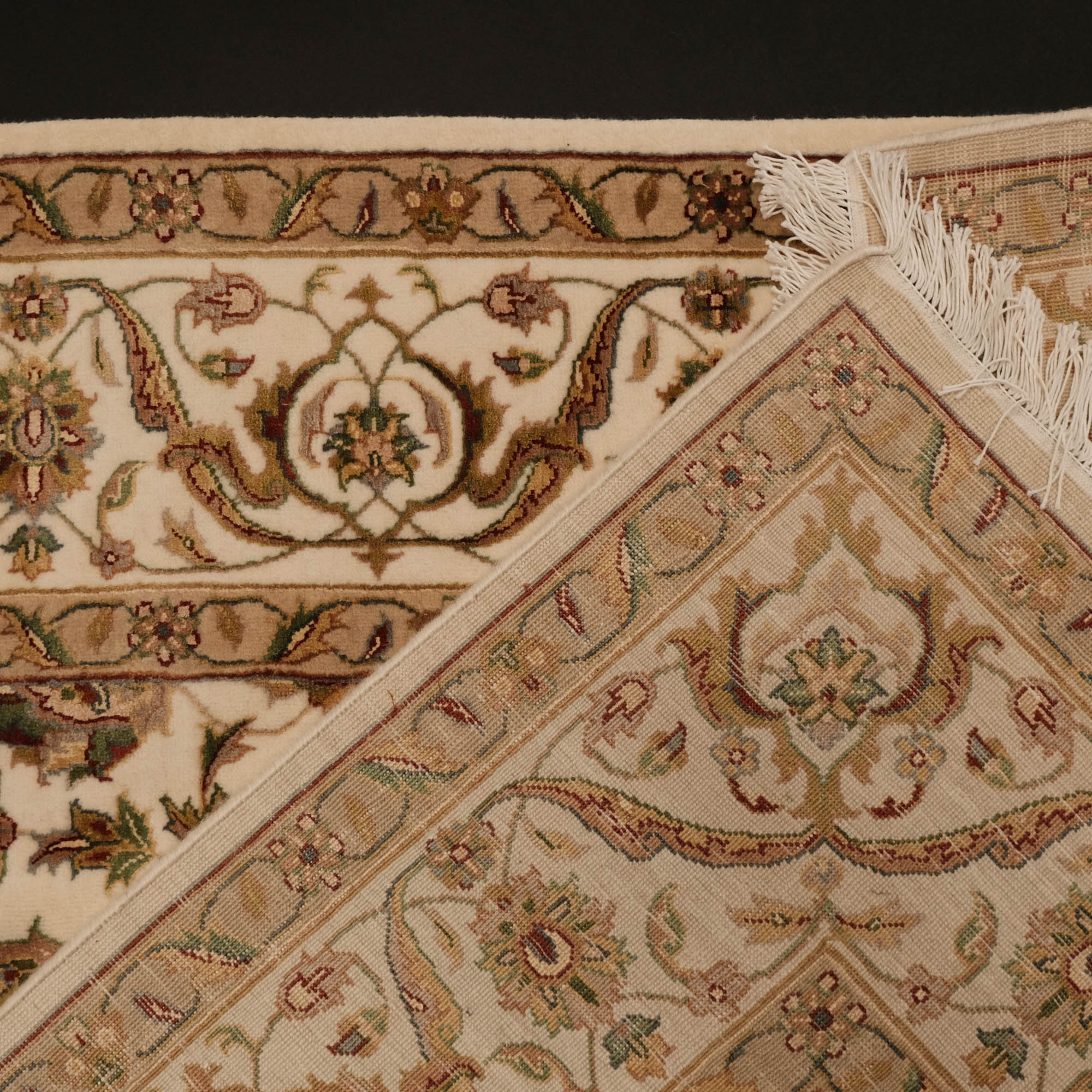 Sultanahmet Series Floral Design Hand Woven Carpet