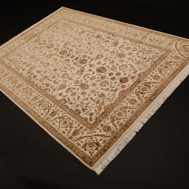 Sultanahmet Serisi Uşak Desenli El Dokuma Halı, krem, 172x241 cm — Halıcızade