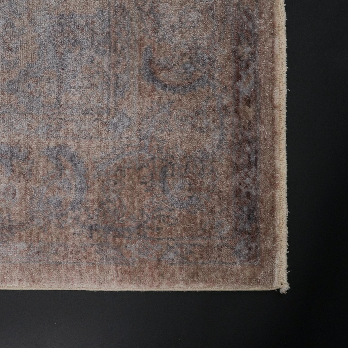Taftan Serisi Vintage Desenli Tezgah Dokuma Halı — oturma odası halısı