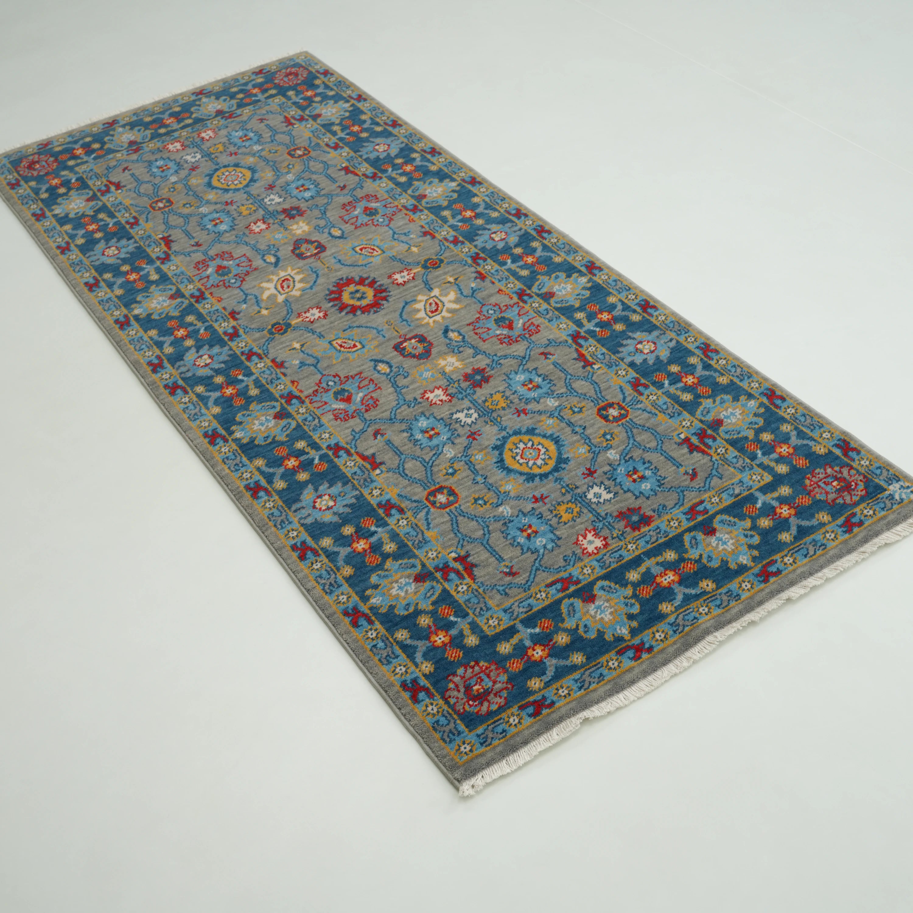 Tempus Series Uşak Patterned Blue-Gray Wool Loom Woven Rug