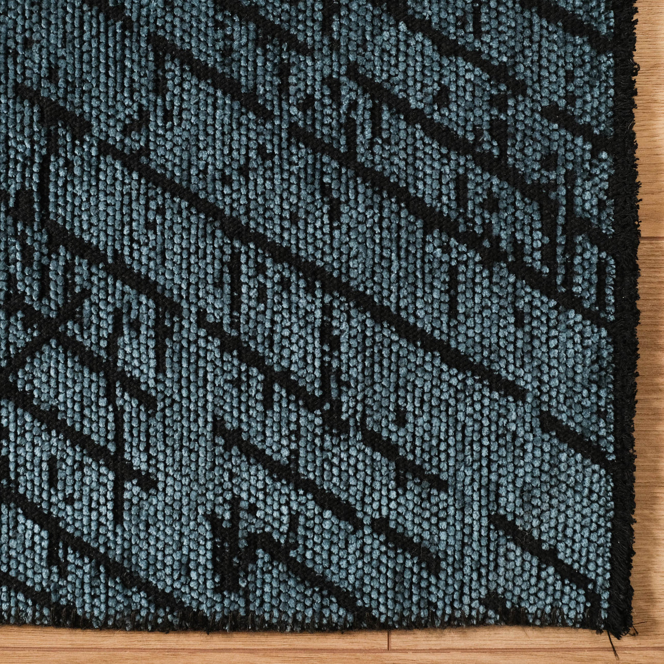 Tribal Serisi Geometrik Desenli Makine Dokuma Halı