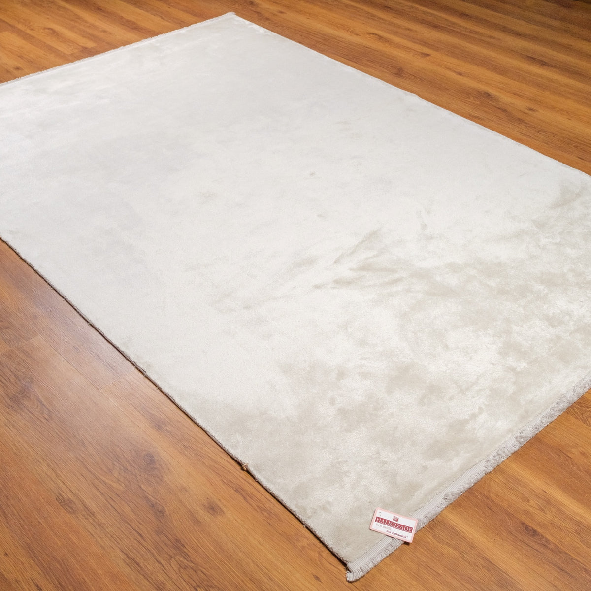 Velvet Serisi Sade Desenli Tezgah Dokuma Halı, krem, 130x190 – 240x340 cm — Halıcızade