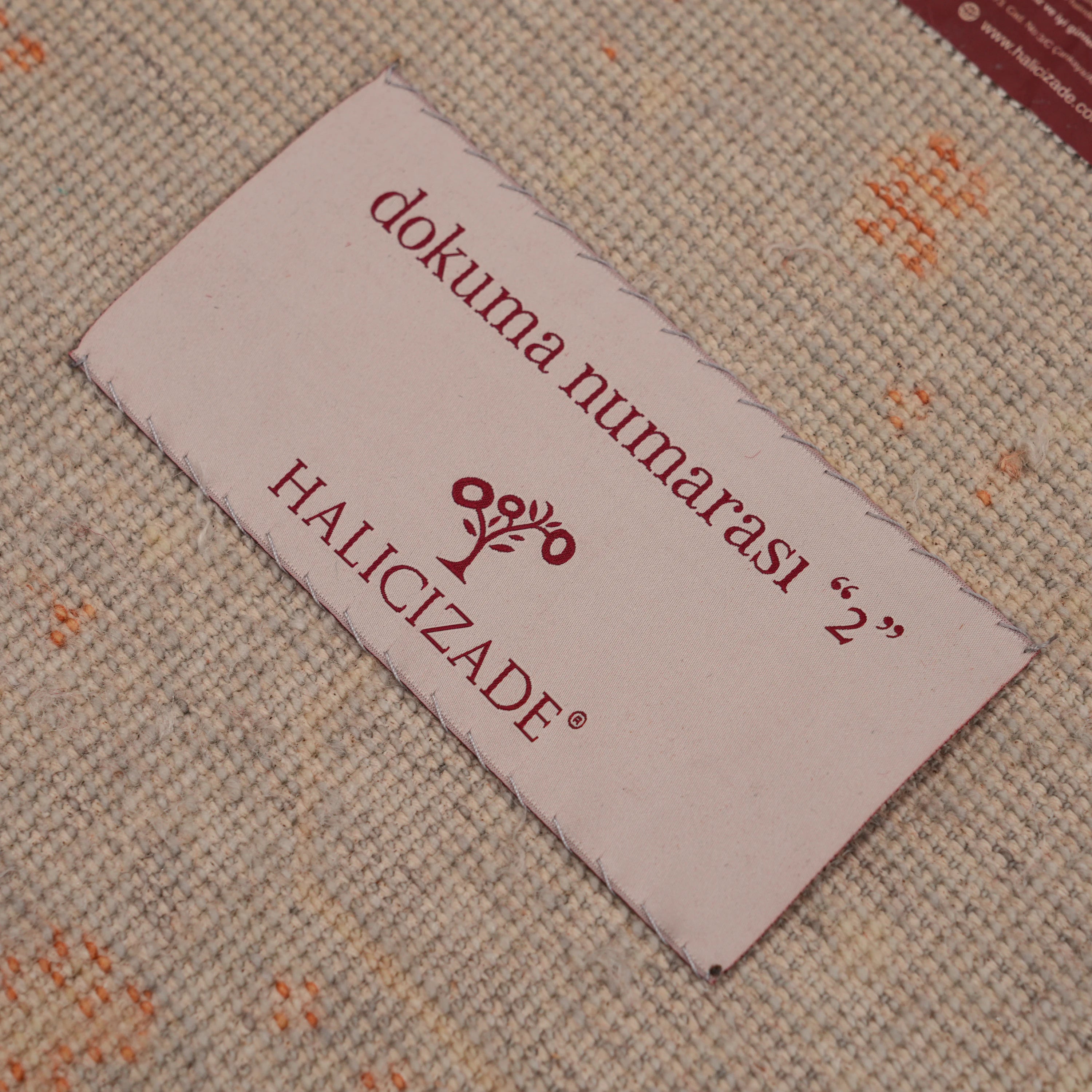 Zade Serisi Afgan Desenli Gri Tezgah Dokuma Doğal Halı