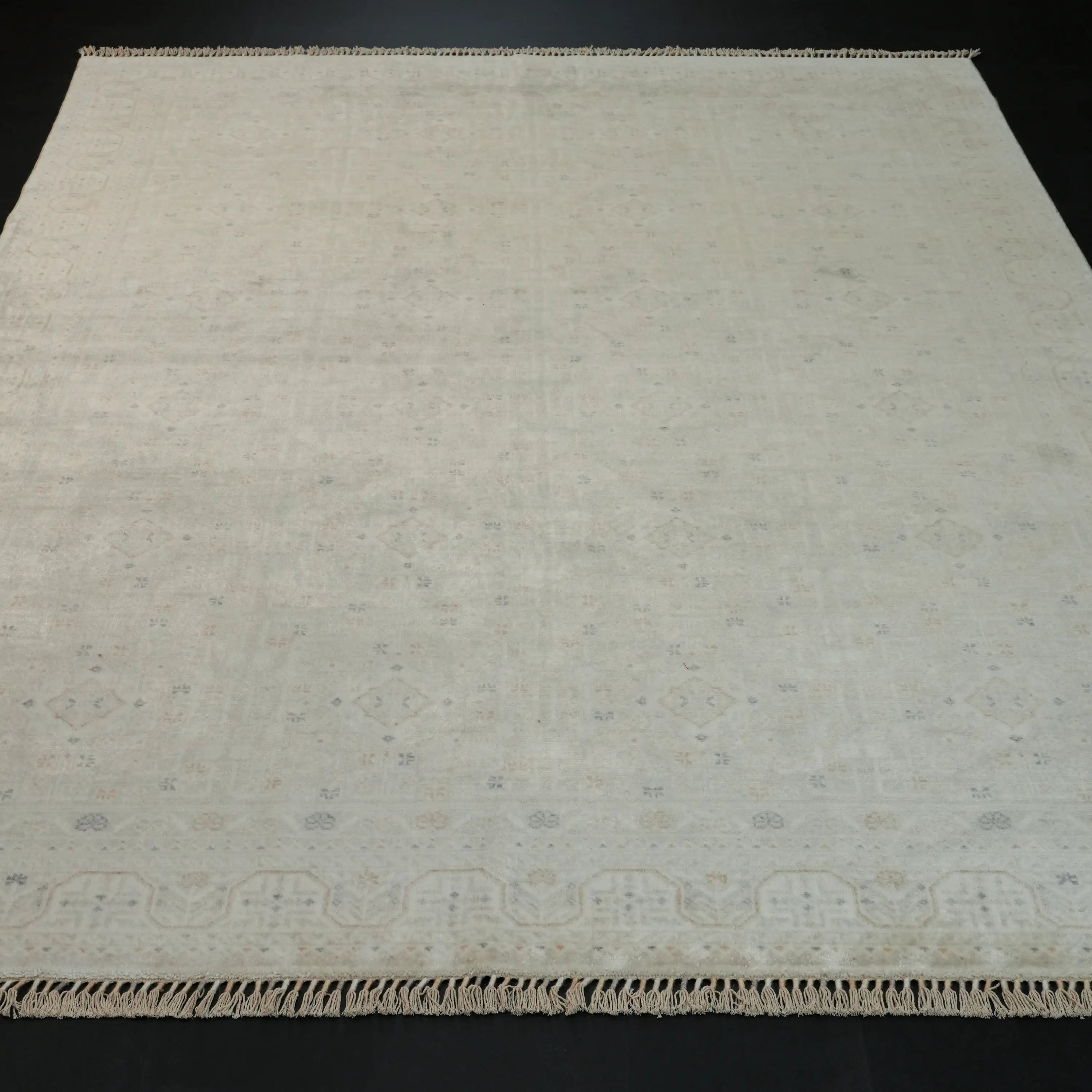 Zade Serisi Afgan Desenli Krem Tencel Tezgah Dokuma Halı