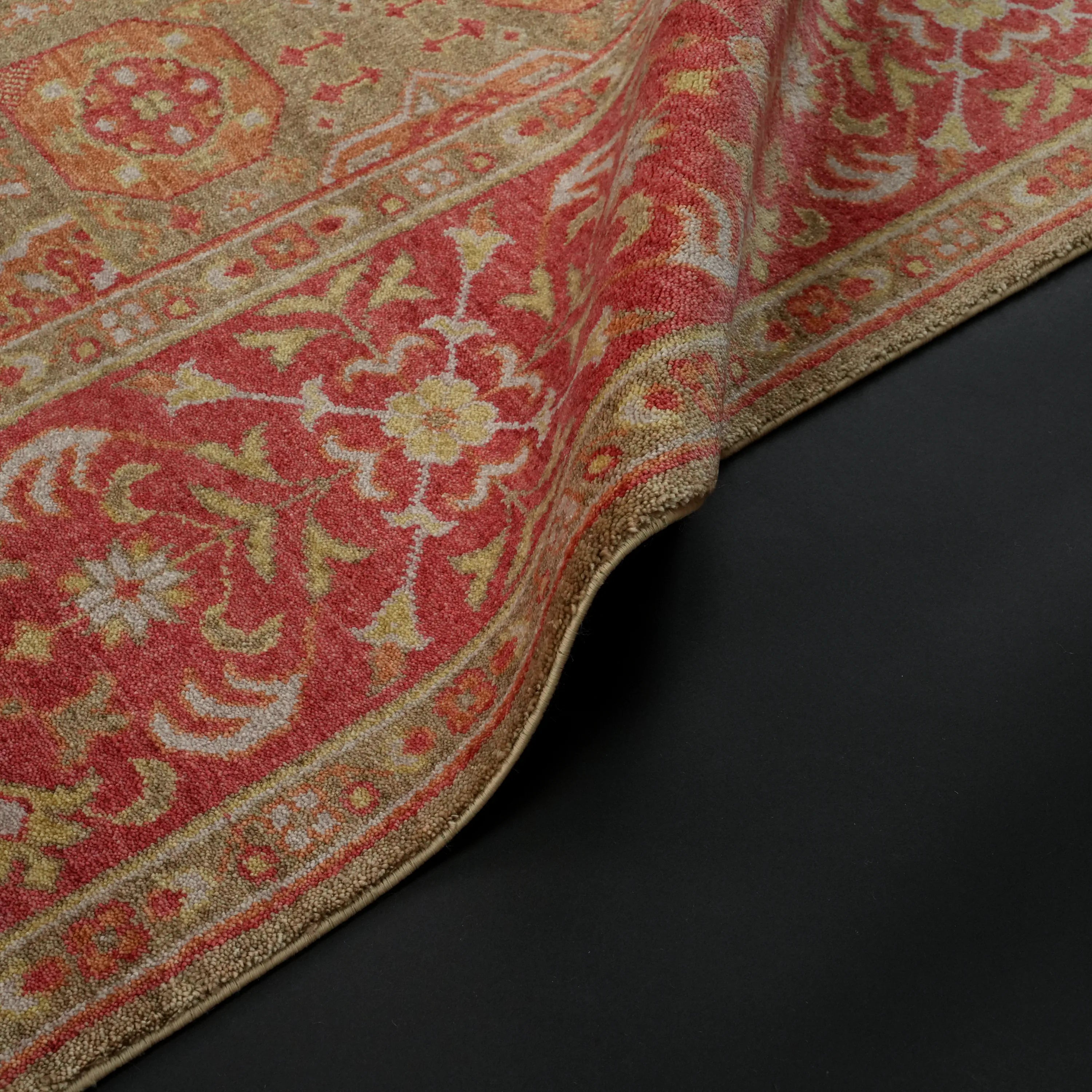 Zade Serisi Memlük Desenli Kırmızı Yeşil Tezgah Dokuma Doğal Halı