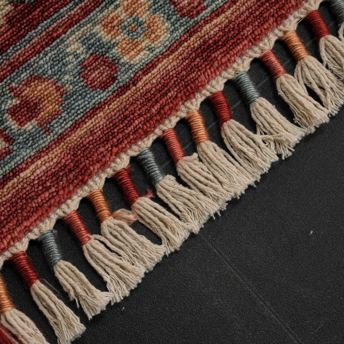 Zade Serisi Memlük Desenli Mavi Tezgah Dokuma Doğal Halı — tencel