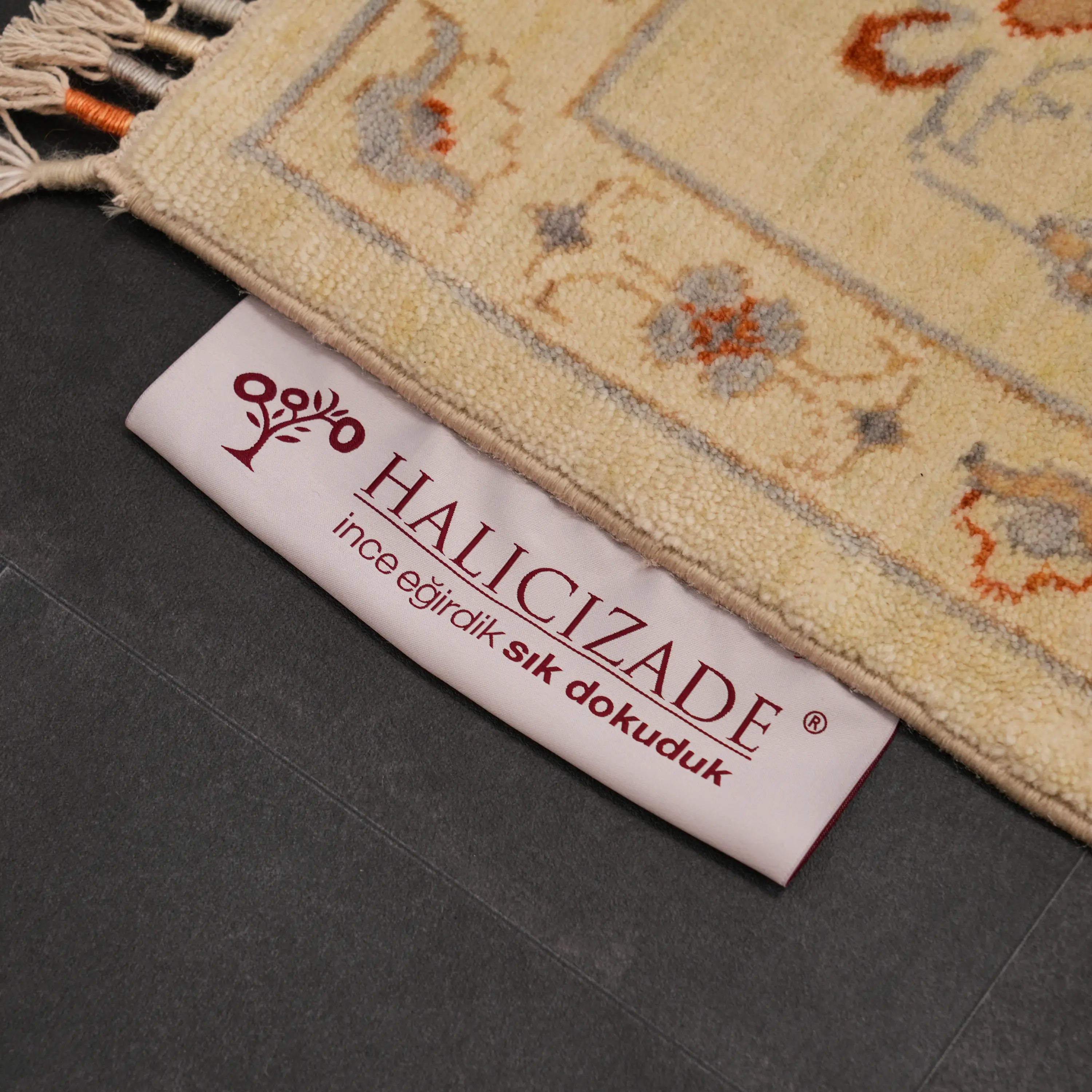 Zade Series Uşak Patterned Cream Loom-Woven Natural Rug