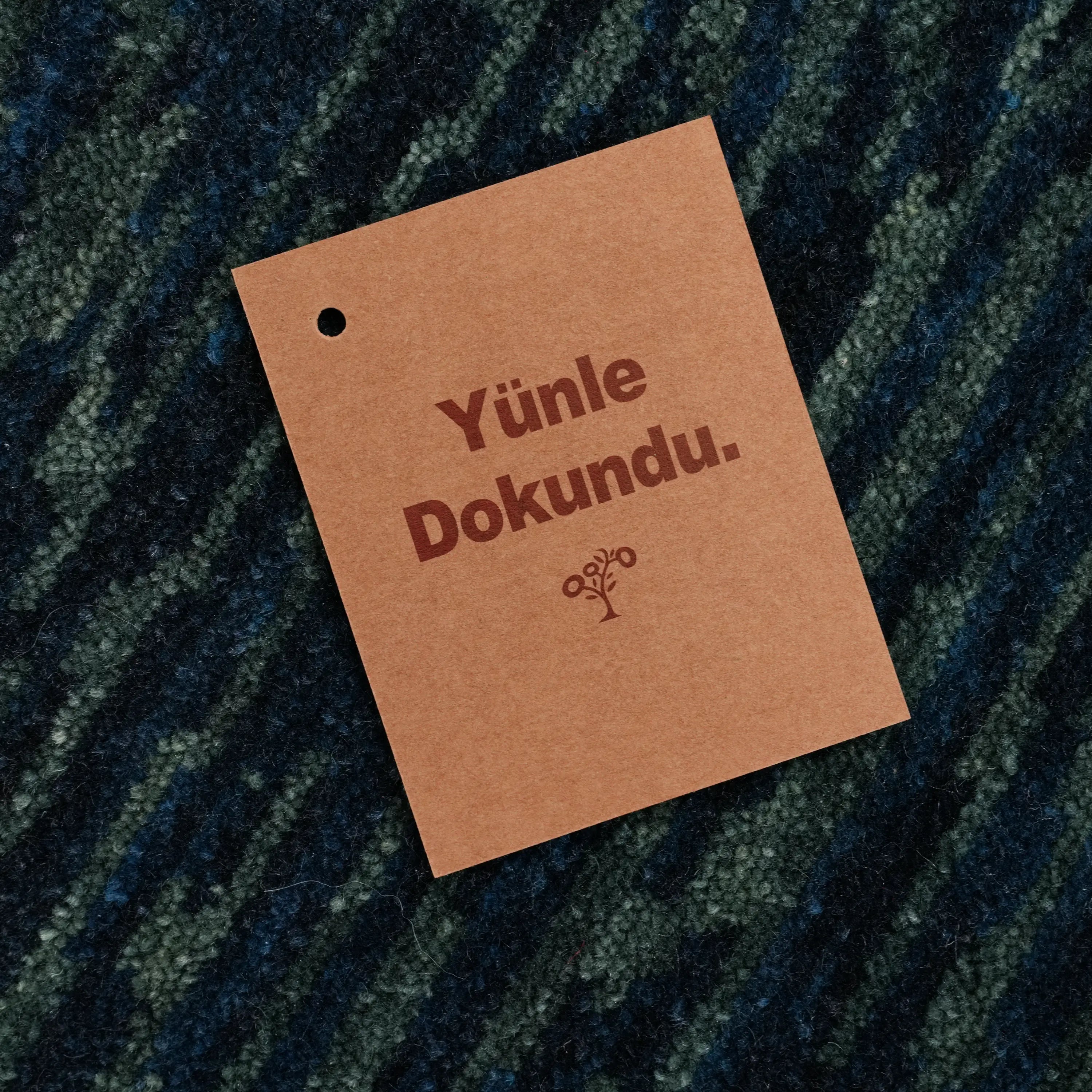 Zade Series Wool Navy Blue Loom Woven Rug Prayer Mat