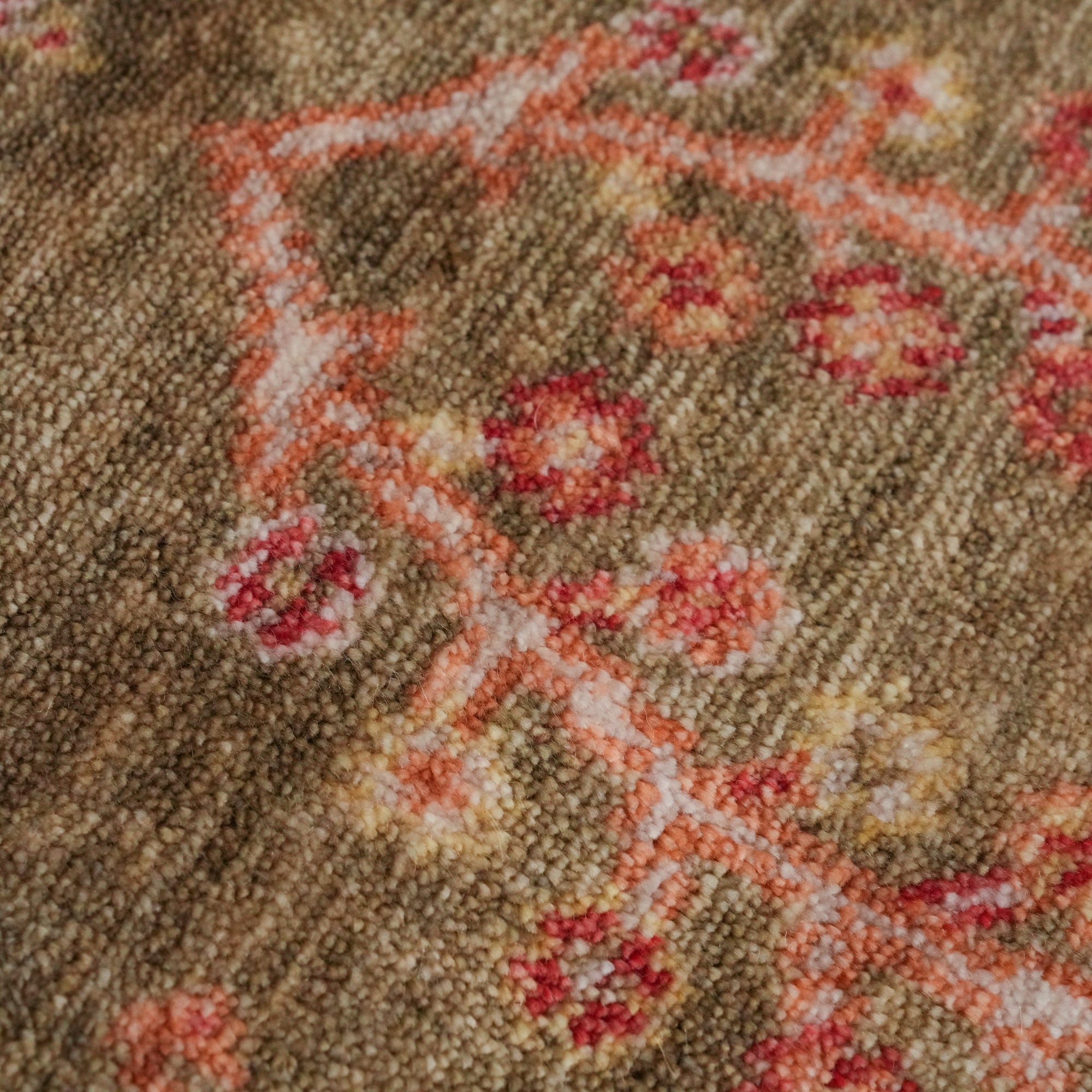 Zara Series Machine Woven Flower Patterned Green Round Carpet