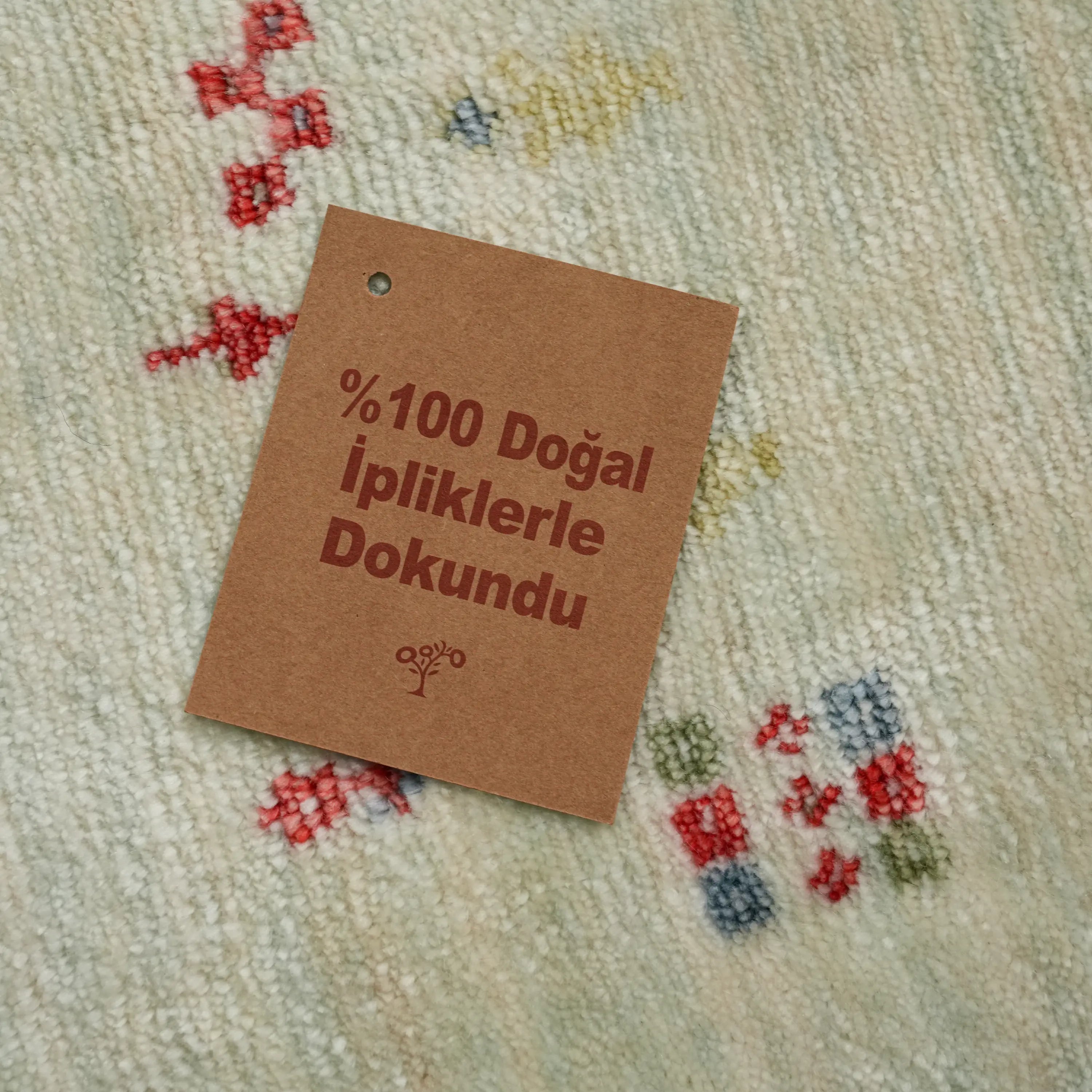 Zara Series Authentic Patterned Round Loom-Woven Rug