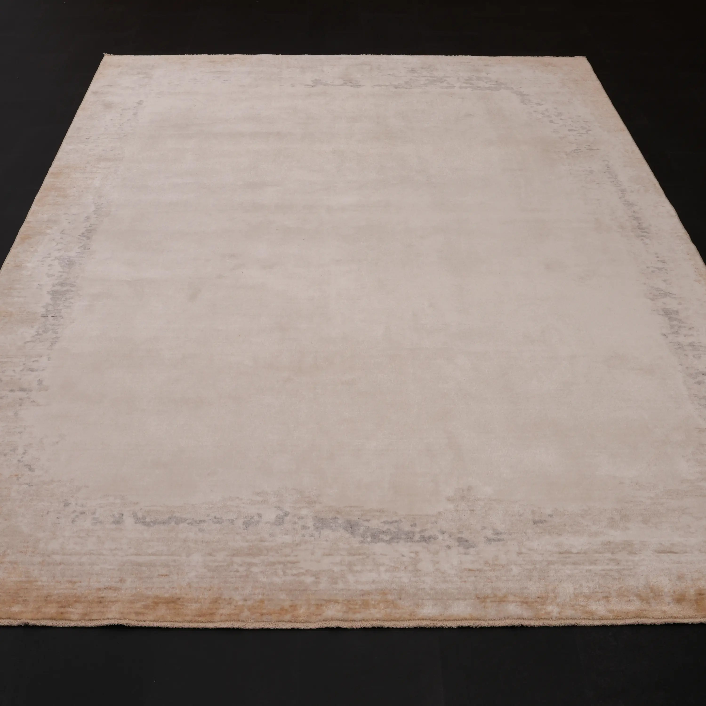 Zima Serisi Soyut Desenli Doğal Krem Tezgah Dokuma Halı