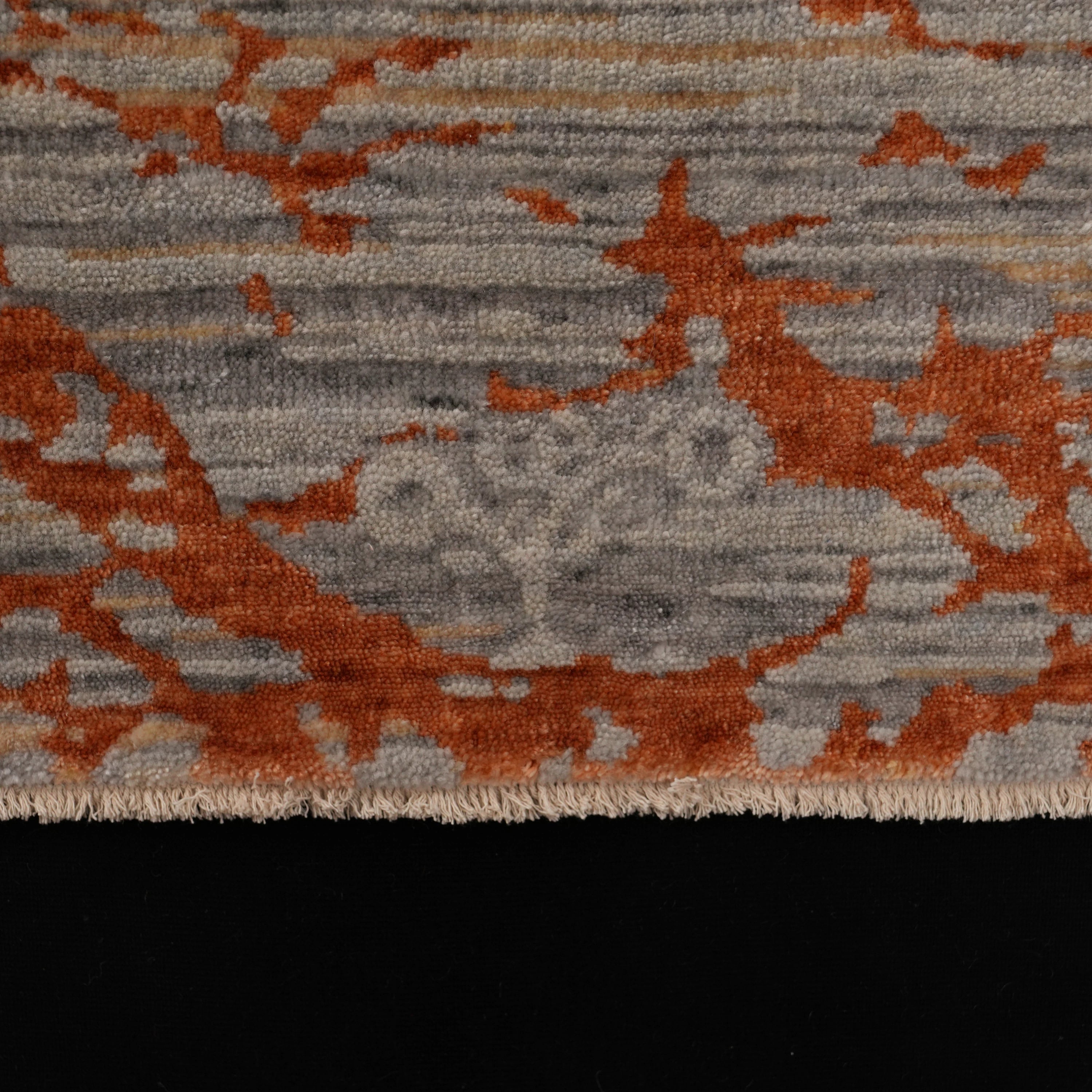 Zima Series Abstract Patterned Natural Tencel Gray Loom-Woven Rug