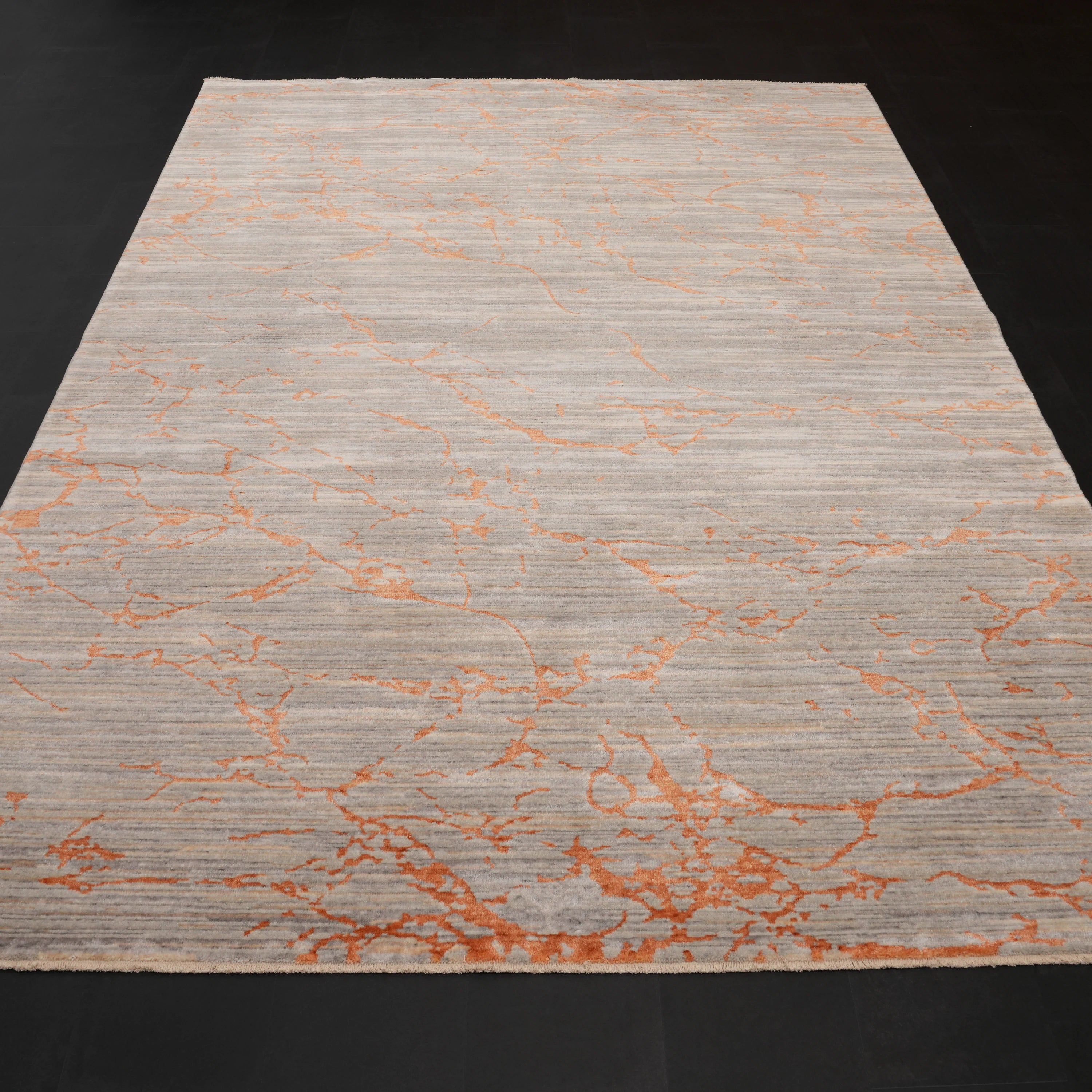 Zima Serisi Soyut Desenli Doğal Tencel Gri Tezgah Dokuma Halı