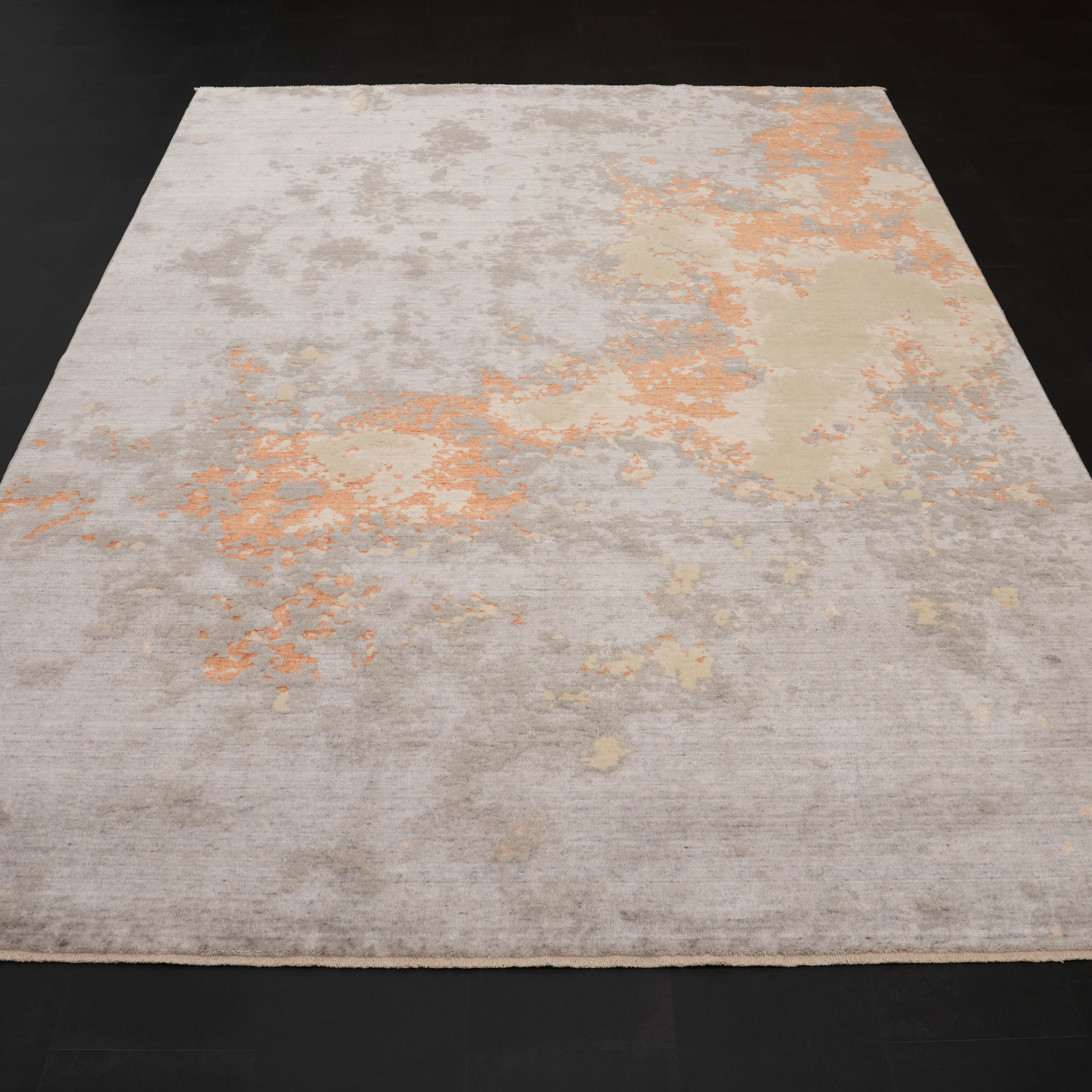 Zima Serisi Soyut Desenli Gri Doğal Tencel Tezgah Dokuma Halı