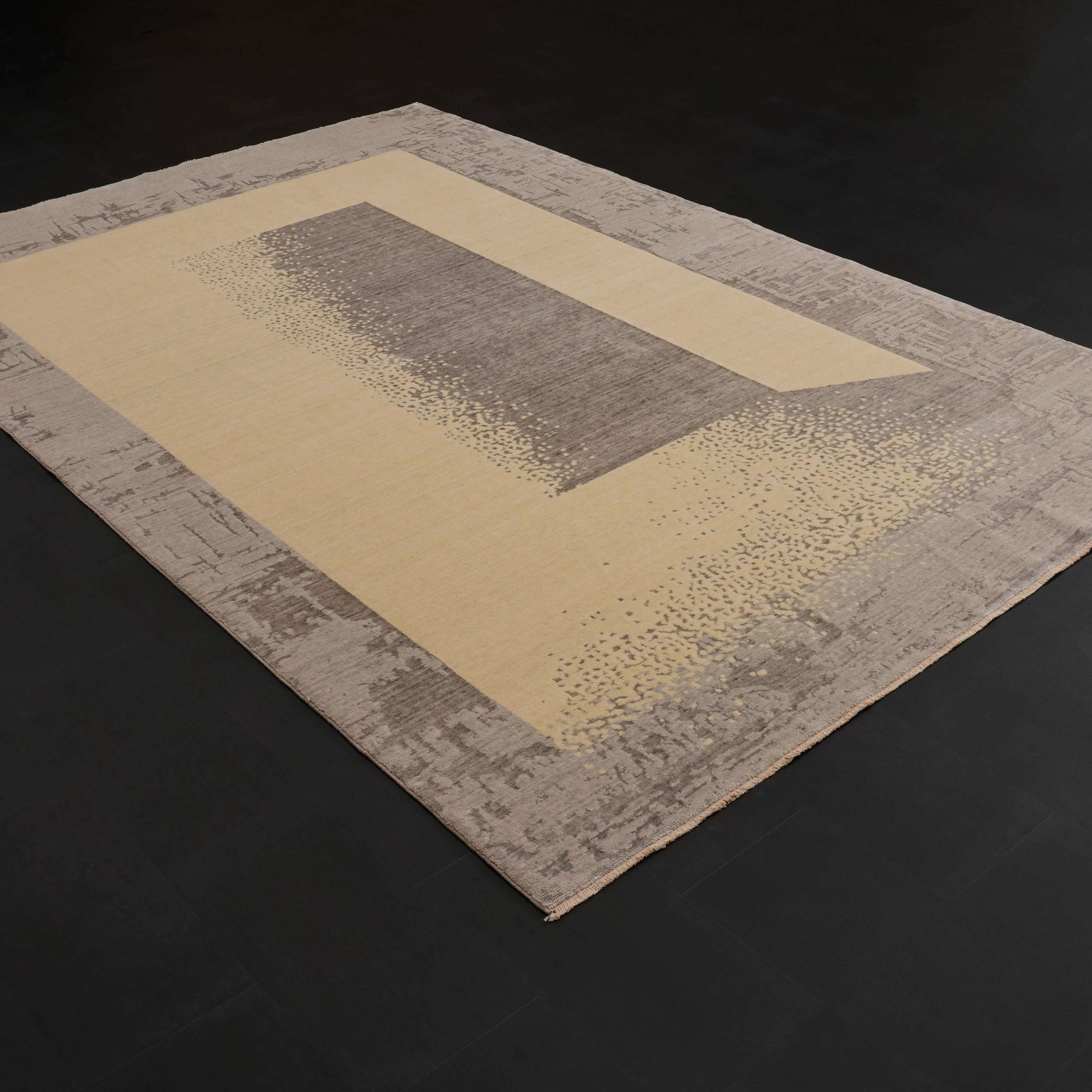 Zima Series Abstract Patterned Gray Loom-Woven Natural Rug