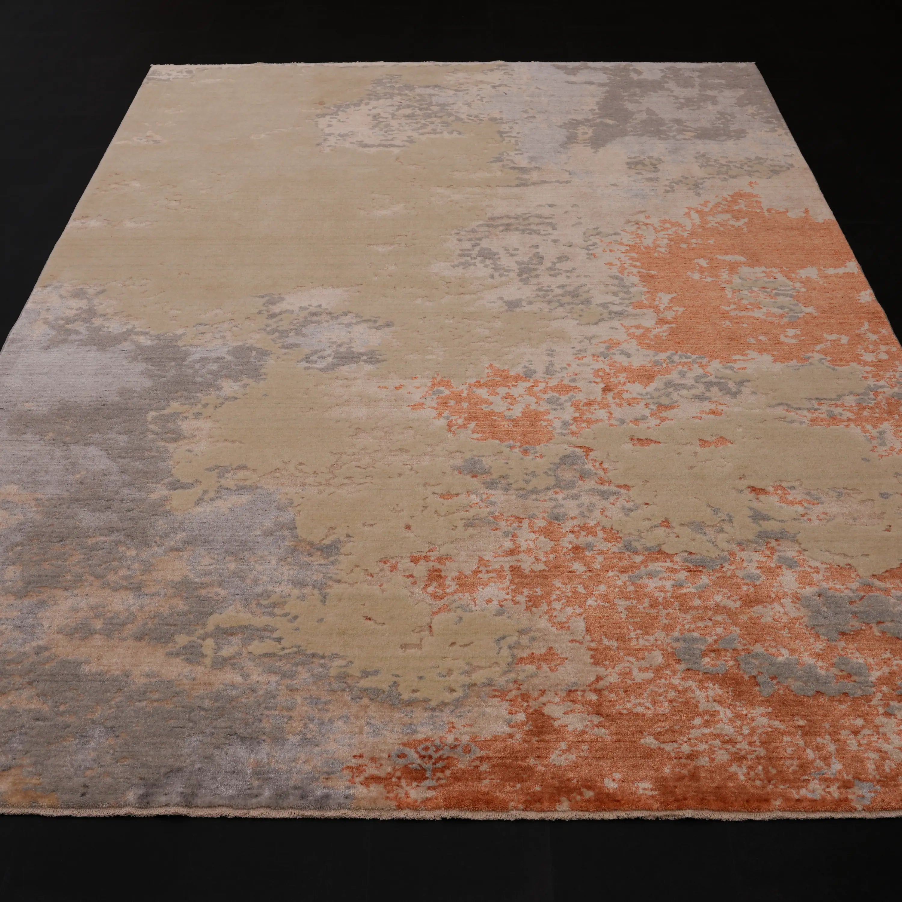 Zima Series Abstract Patterned Terra Loom-Woven Natural Rug