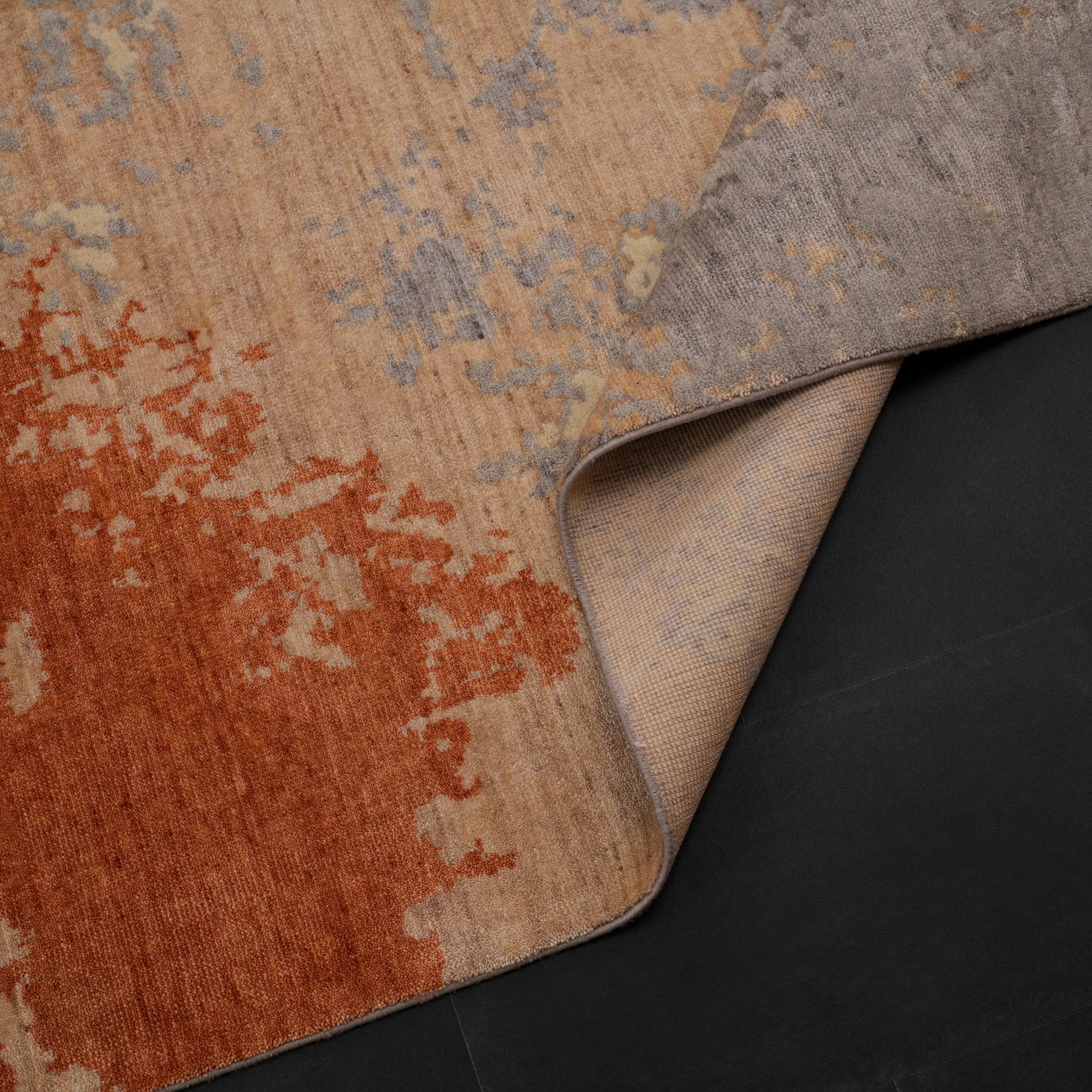 Zima Serisi Soyut Desenli Terra Tezgah Dokuma Doğal Halı