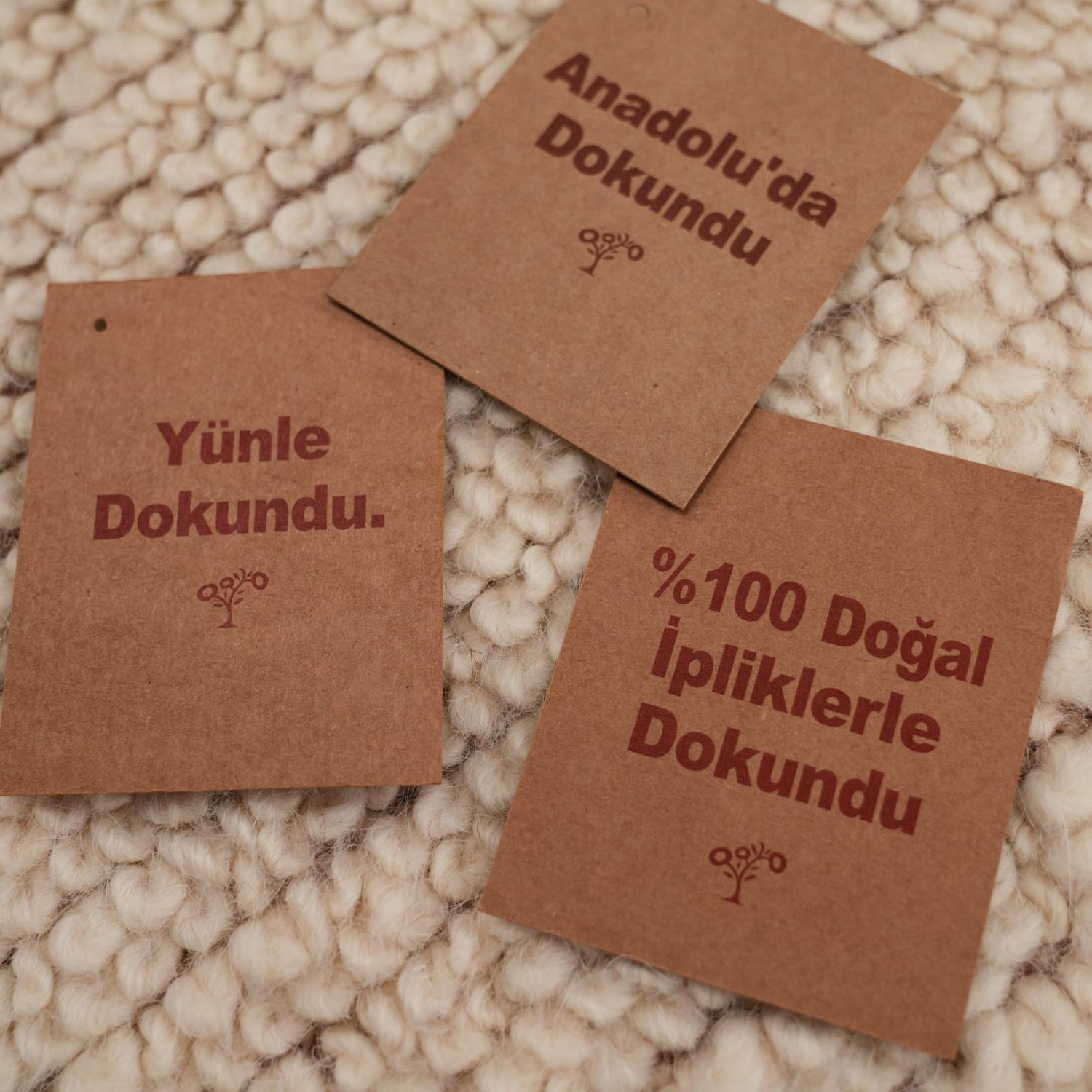 Bohem Serisi Sade Desenli Yün Krem Tezgah Dokuma Kilim