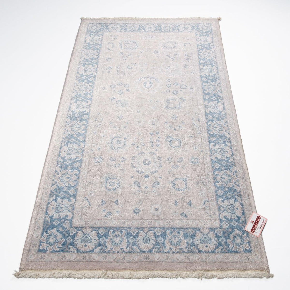 Frame Patterned Machine Woven Carpet