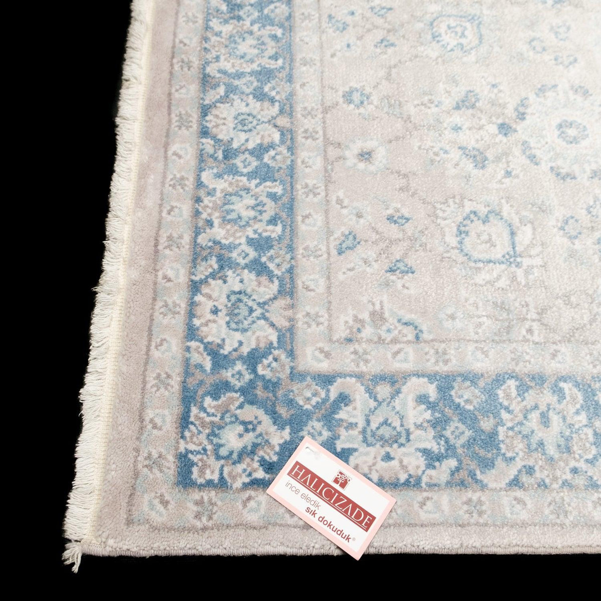 Frame Patterned Machine Woven Carpet