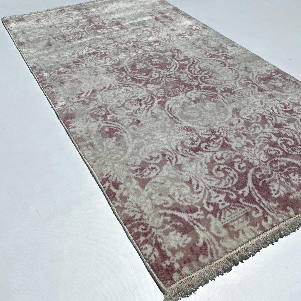 Flower Patterned Machine Woven Carpet
