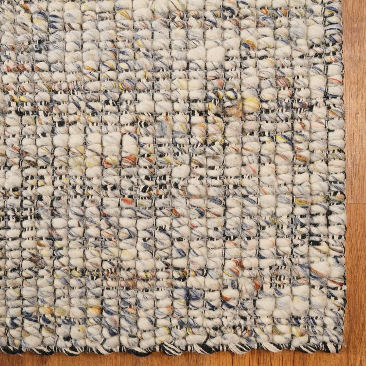 Eco Carpet Agra Simple Patterned Hand Woven Carpet