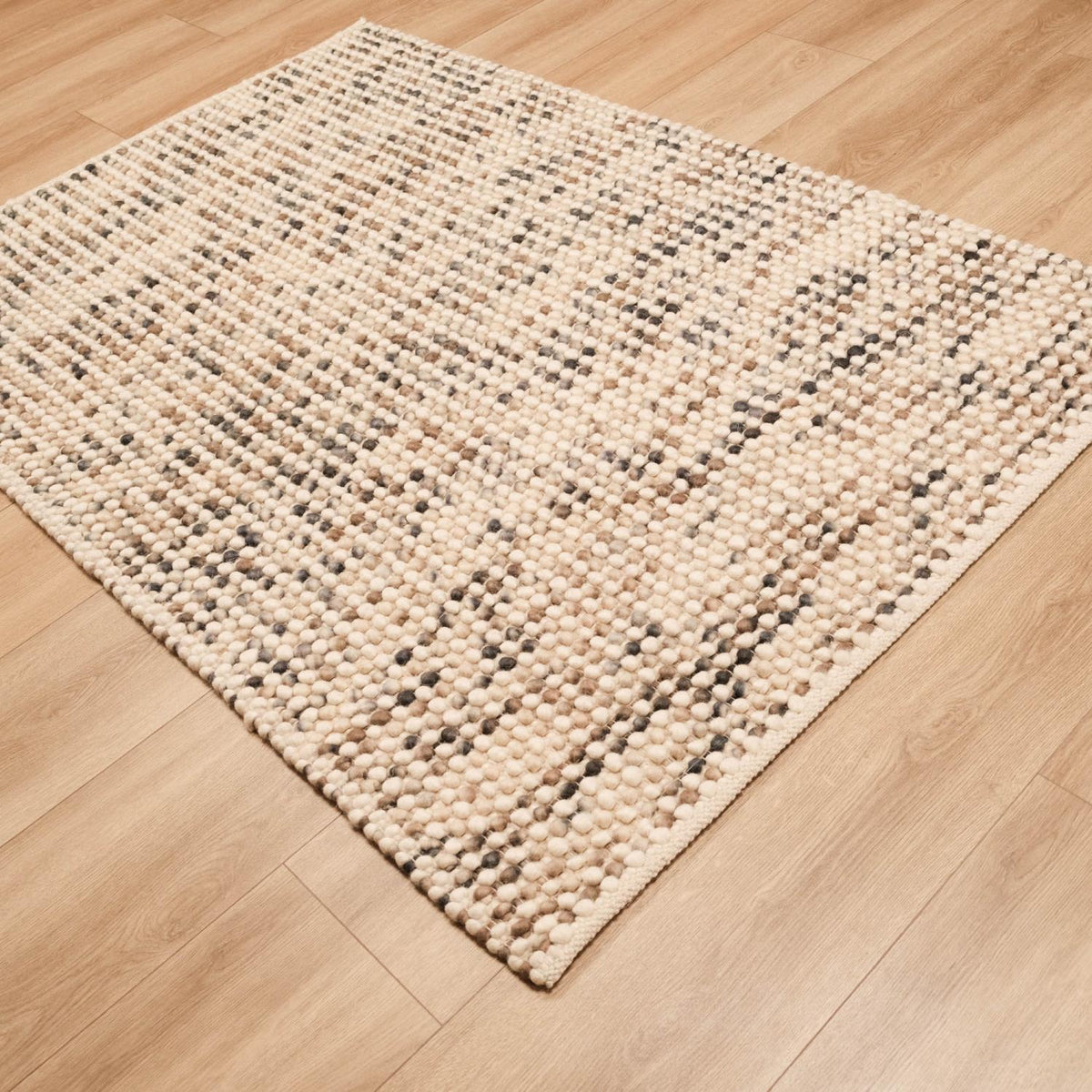 Agra Series Plain Patterned Hand Woven Carpet