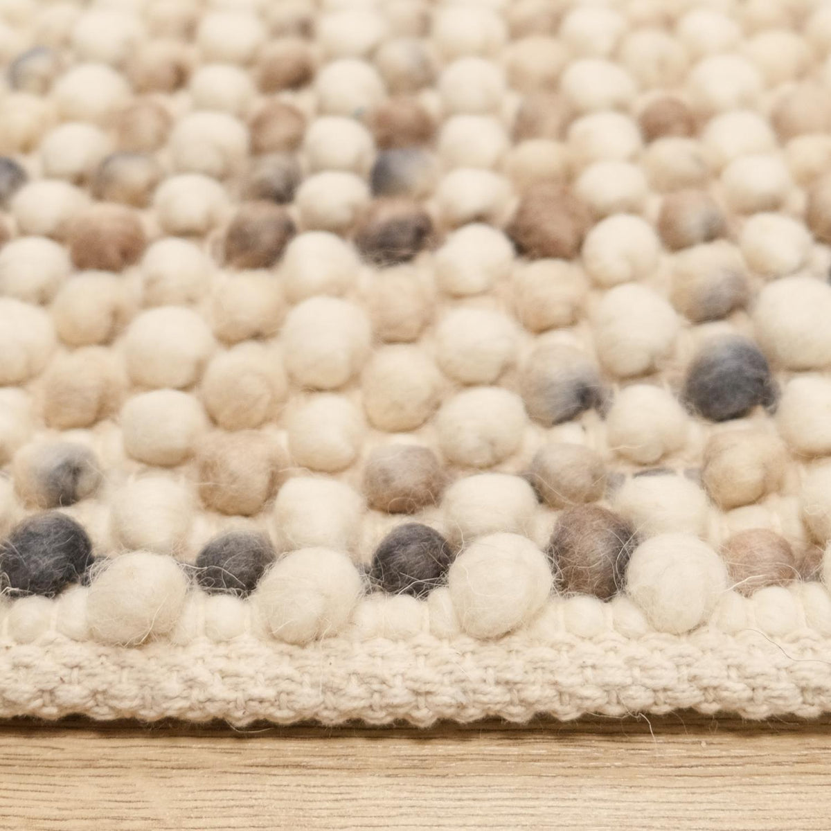 Agra Series Plain Patterned Hand Woven Carpet
