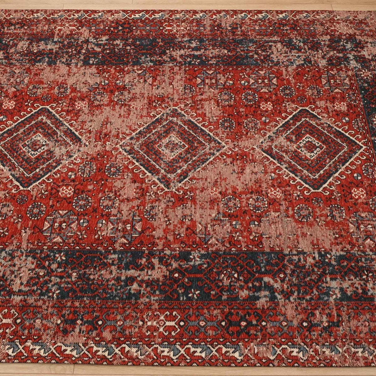 Red Vintage-Pattern Machine-Woven Acrylic Kilim, Kehribar Series — entryway rug