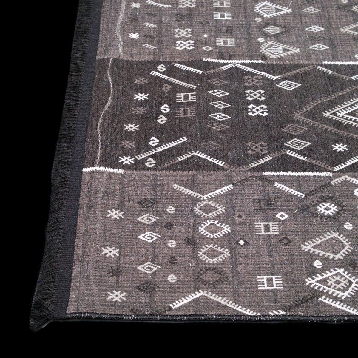 Eco Carpet Luna Geometric Patterned Digital Printing Carpet