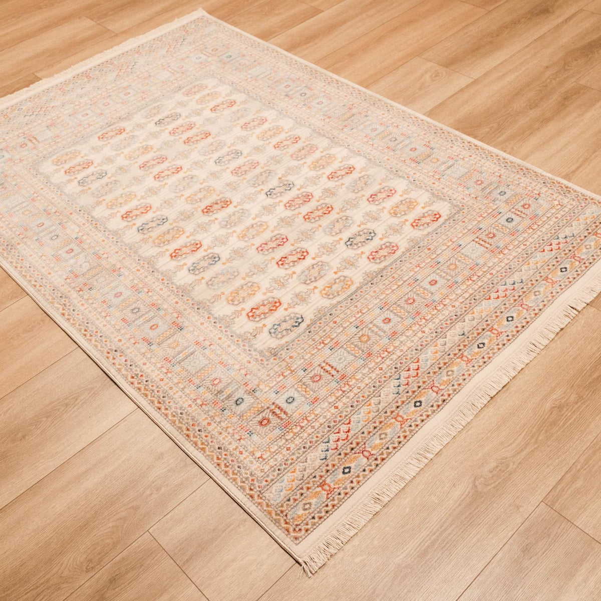 Pietra Series Turkmen Patterned Machine Woven Carpet