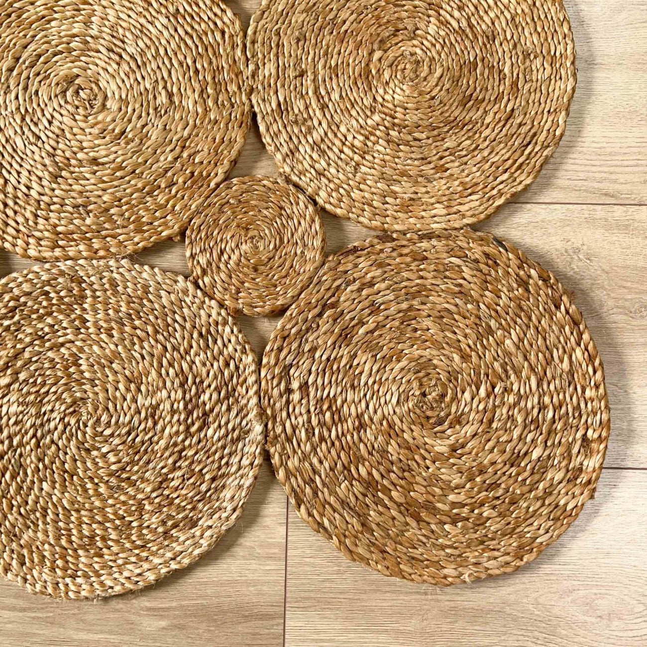 Solo Series Jute Geometric Patterned Hand-Woven Carpet