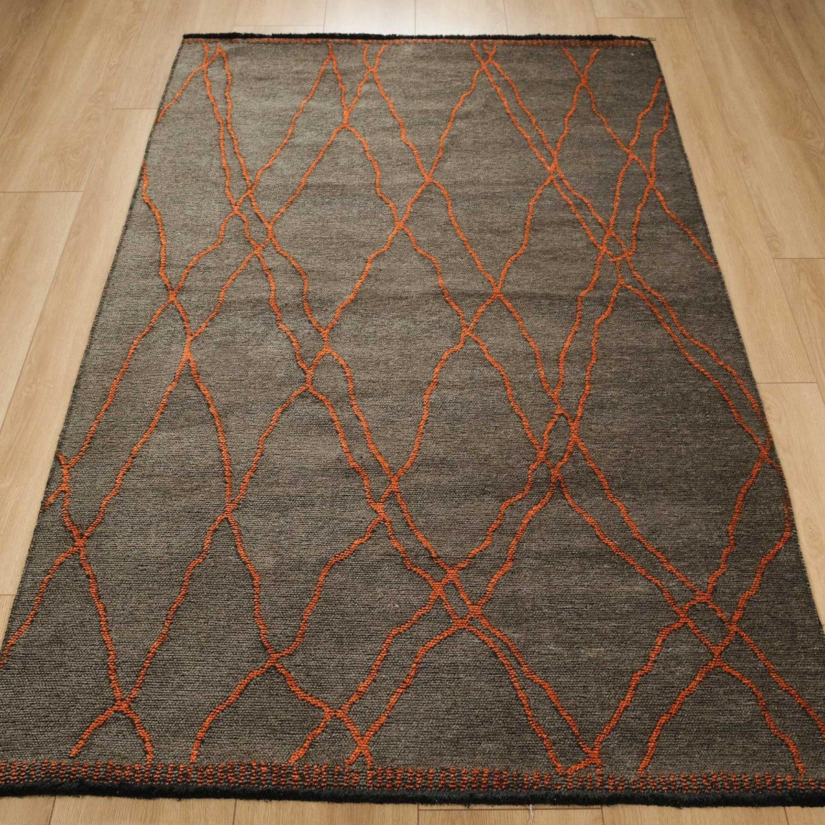 Tribal Serisi İskandinav Desenli Makine Dokuma Halı — 120x180 cm