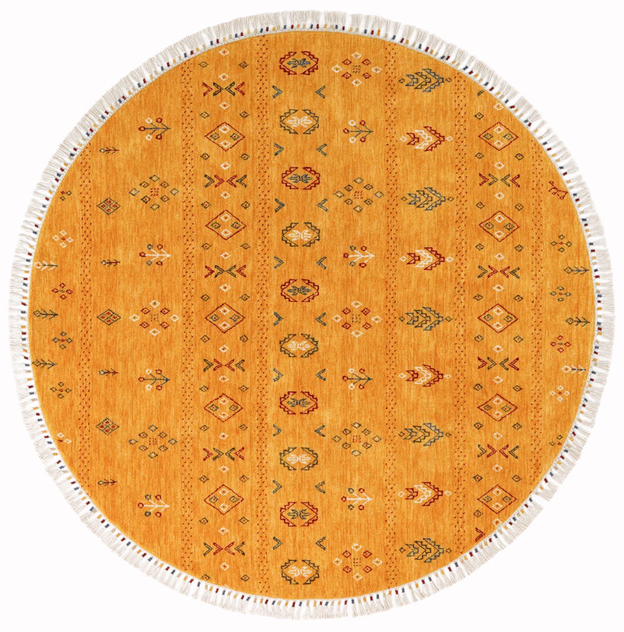 Sarı'nın 'Urkum' hali, güneş gibi halı.