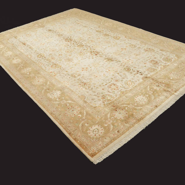 Hand-Woven Flower Patterned Beige Wool Classic Rug, 248×366 cm Translation missing: en.hz.card.alt_brand