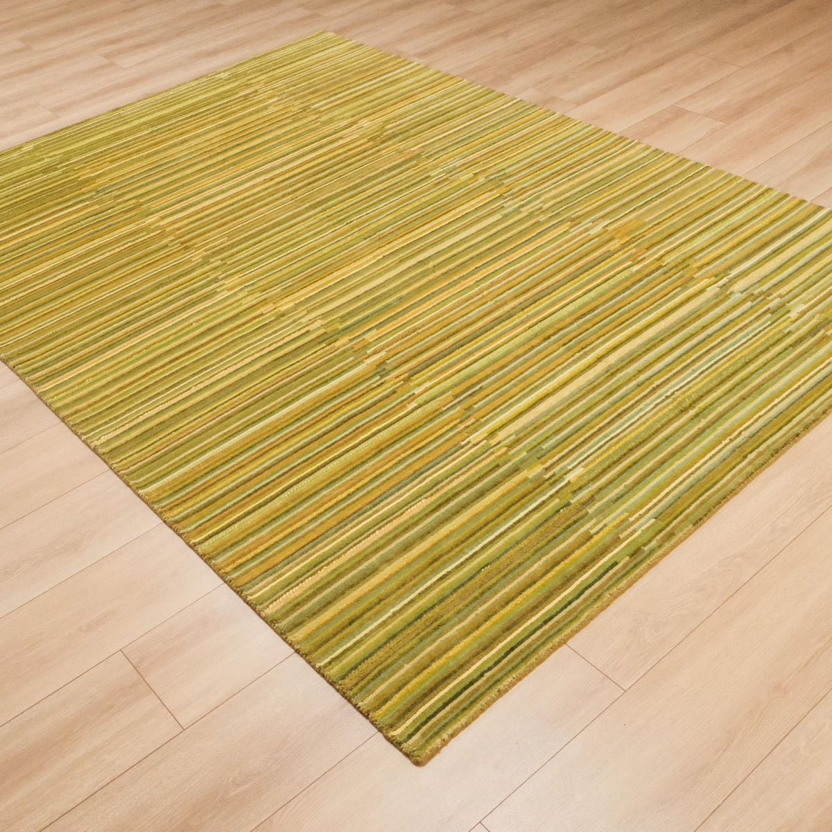 Tezgah Dokuma Çizgi Desenli Yeşil Yün Halı, 200x300 cm — Halıcızade